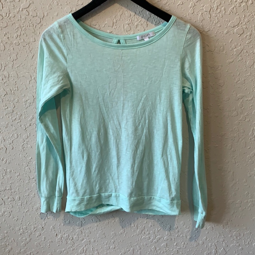 Open back oversize long sleeve